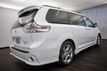 2017 Toyota Sienna SE FWD 8-Passenger - 22971825 - 30