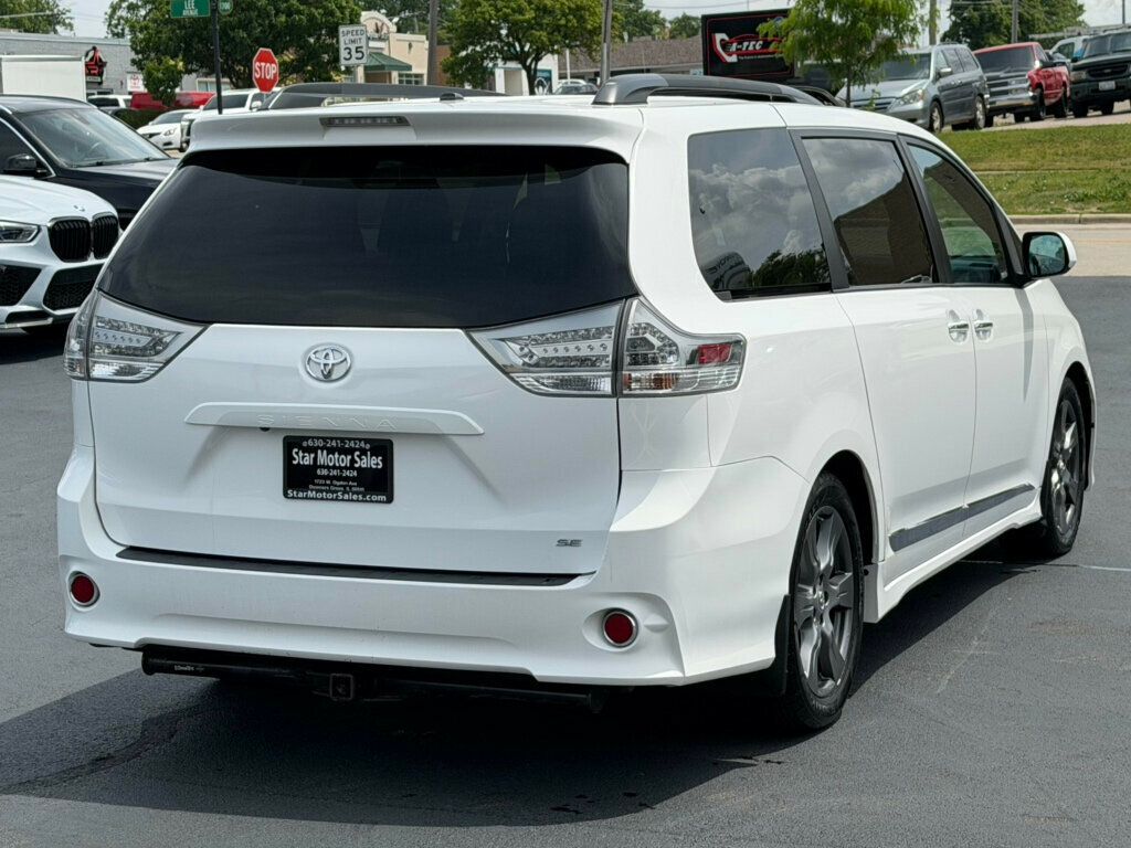 2017 Toyota Sienna SE FWD 8-Passenger - 23037145 - 7