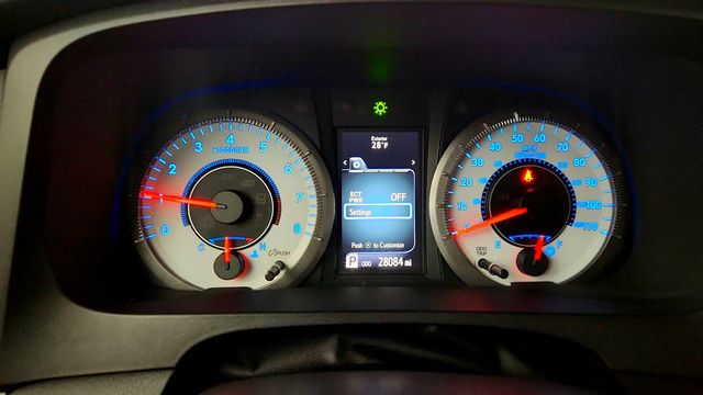 2017 Toyota Sienna SE FWD 8-Passenger VMI Northstar Wheelchair Conversion - 22966057 - 14