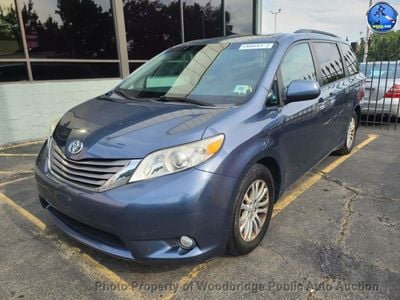 2017 Toyota Sienna