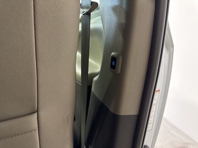 2017 Toyota Sienna XLE Automatic Access Seat FWD 7-Passenger - 22973366 - 45