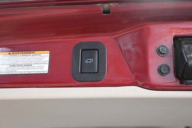 2017 Toyota Sienna XLE Automatic Access Seat FWD 7-Passenger - 23045344 - 26