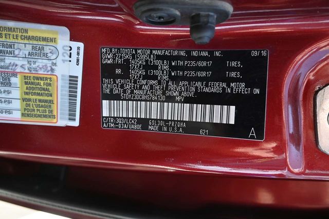 2017 Toyota Sienna XLE Automatic Access Seat FWD 7-Passenger - 23045344 - 32