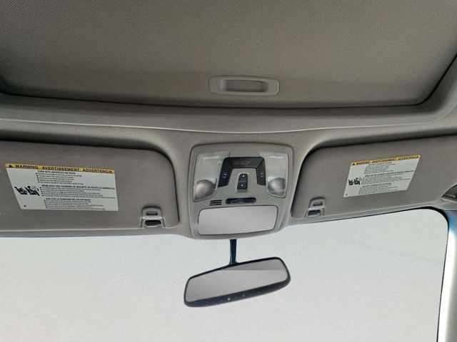 2017 Toyota Sienna XLE Automatic Access Seat FWD 7-Passenger - 22968928 - 27