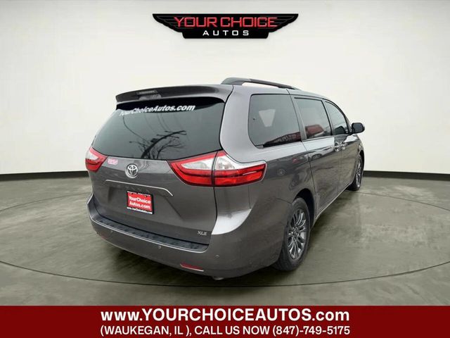 2017 Toyota Sienna XLE Automatic Access Seat FWD 7-Passenger - 22968928 - 4