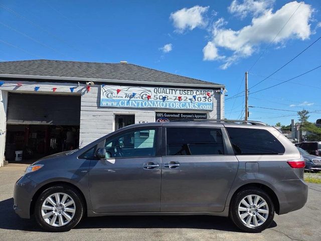 2017 Toyota Sienna XLE AWD 7-Passenger - 23038757 - 1