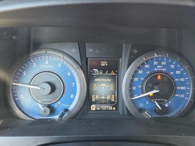 2017 Toyota Sienna XLE AWD 7-Passenger - 23038757 - 20