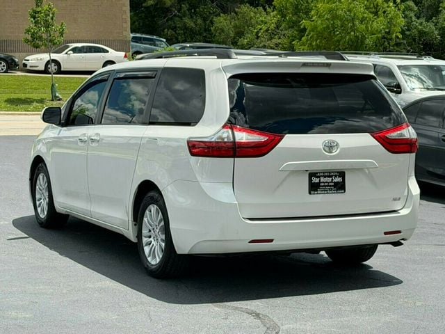 2017 Toyota Sienna XLE FWD 8-Passenger - 23040003 - 6