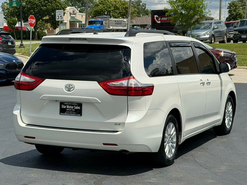 2017 Toyota Sienna XLE FWD 8-Passenger - 23040003 - 8