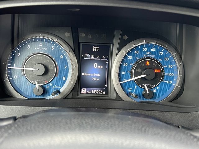 2017 Toyota Sienna XLE Premium AWD 7-Passenger - 23052910 - 25