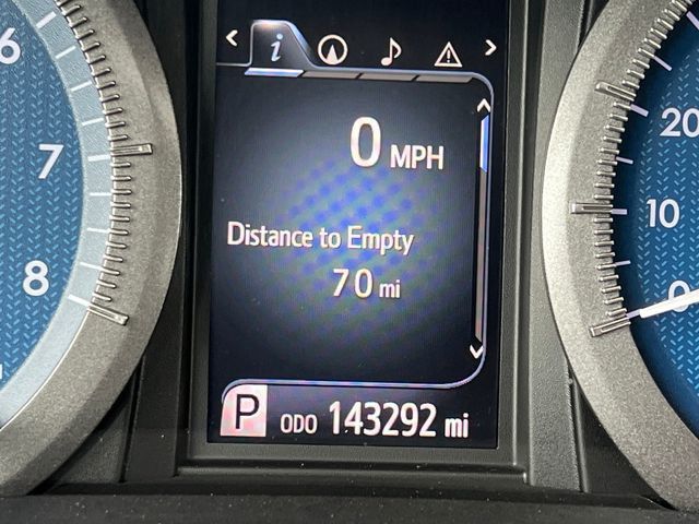 2017 Toyota Sienna XLE Premium AWD 7-Passenger - 23052910 - 26