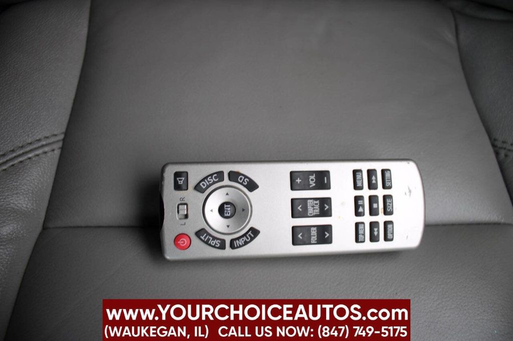 2017 Toyota Sienna XLE Premium FWD 8-Passenger - 22912350 - 24