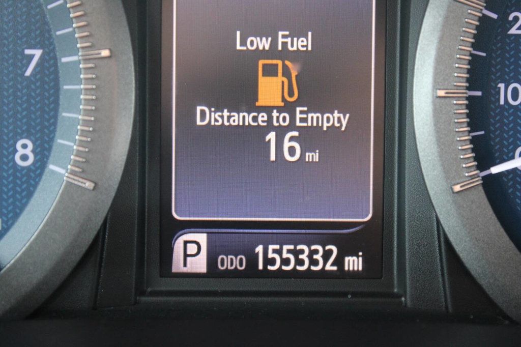 2017 Toyota Sienna XLE Premium FWD 8-Passenger - 22912350 - 29