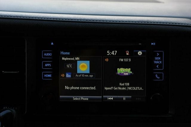2017 Toyota Sienna XLE PREMIUM W/ DVD, NAVIGATION, MOONROOF, LEATHER - 22995007 - 15