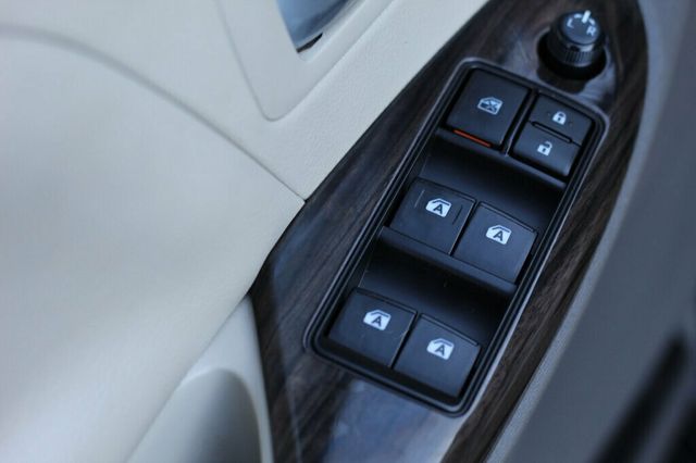 2017 Toyota Sienna XLE PREMIUM W/ NAVIGATION, REAR DVD, LEATHER, MOONROOF - 22995004 - 21