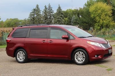 2017 Toyota Sienna