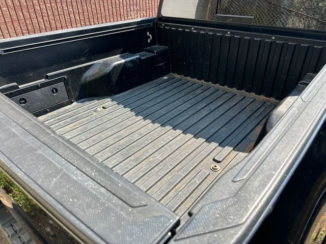 2017 Toyota Tacoma  - 23042419 - 19