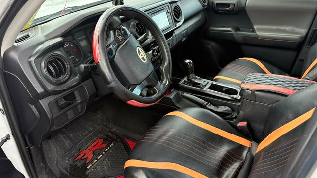 2017 Toyota Tacoma  - 23010801 - 4