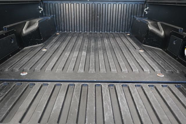 2017 Toyota Tacoma  - 22942880 - 17