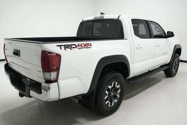 2017 Toyota Tacoma  - 22942880 - 2