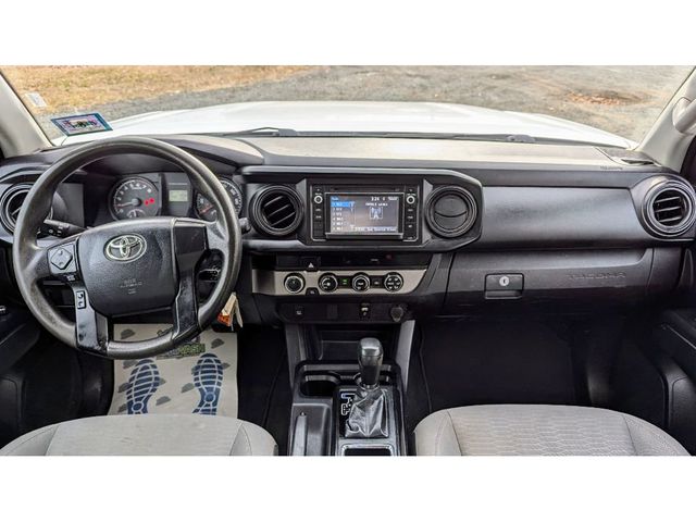 2017 Toyota Tacoma null photo 26