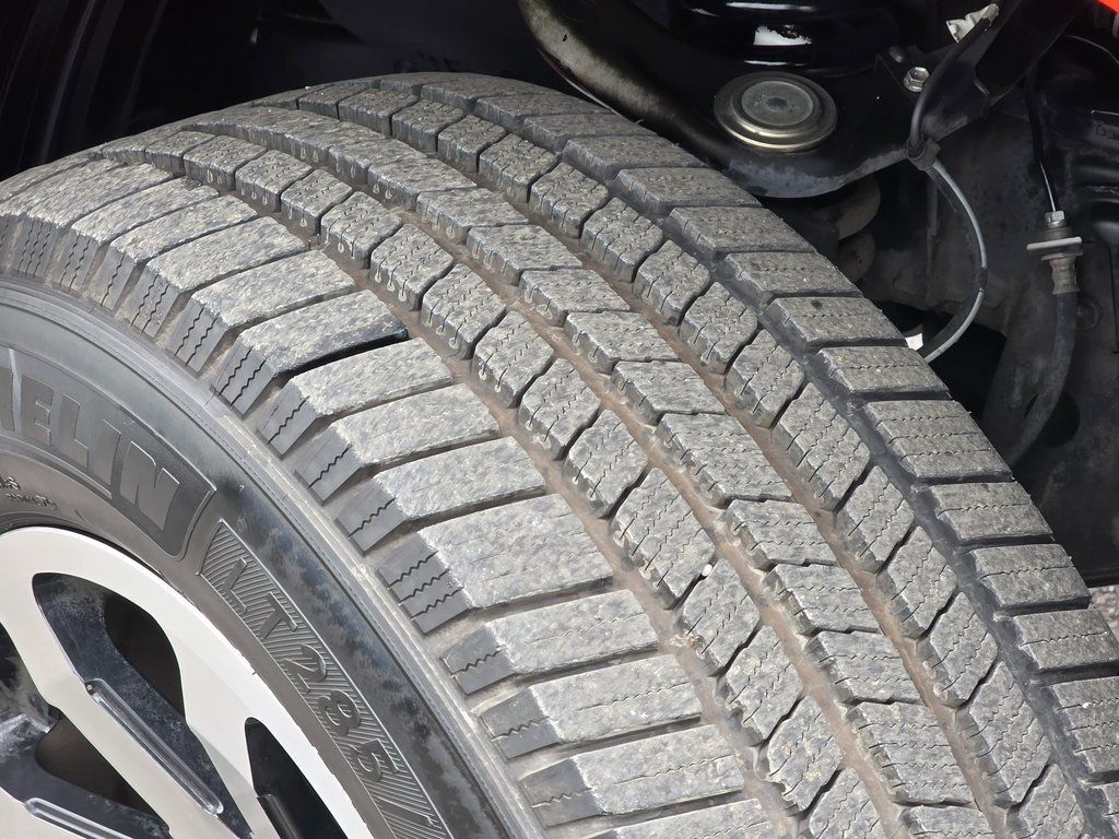 2017 Toyota Tacoma  - 22949033 - 12