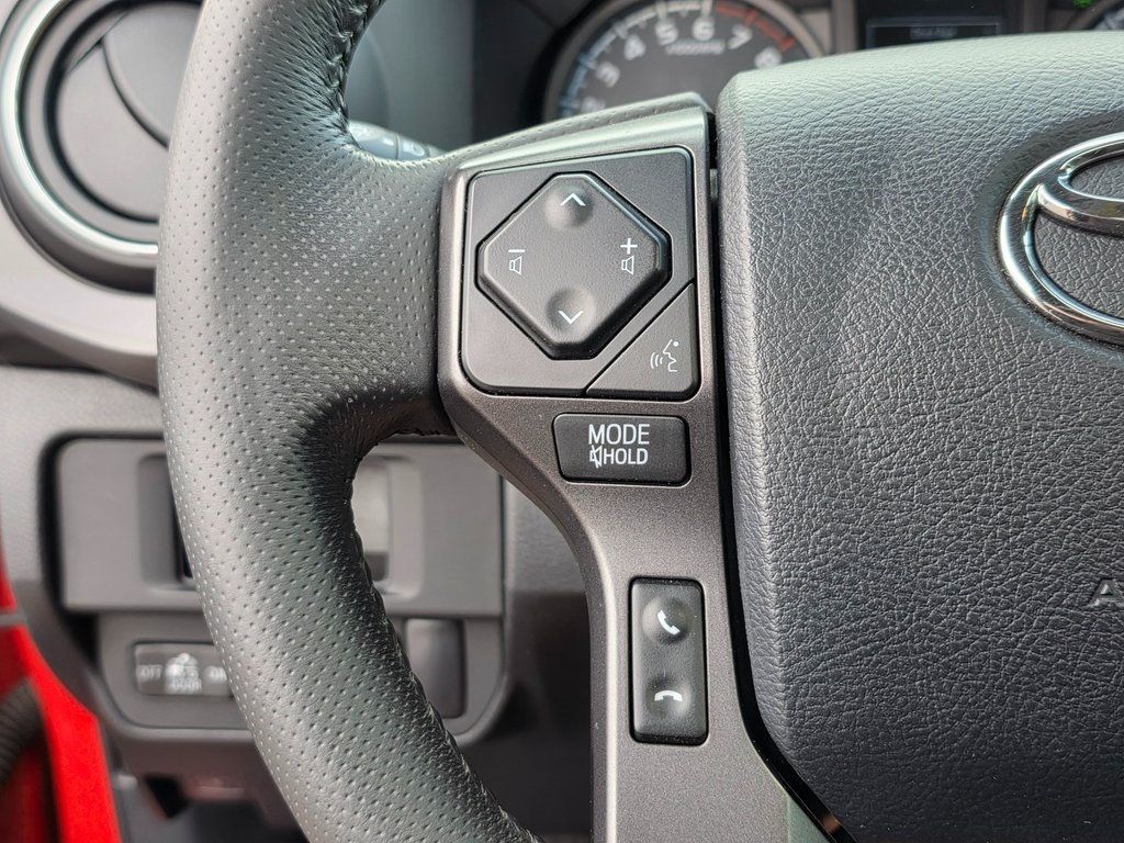 2017 Toyota Tacoma  - 22949033 - 23