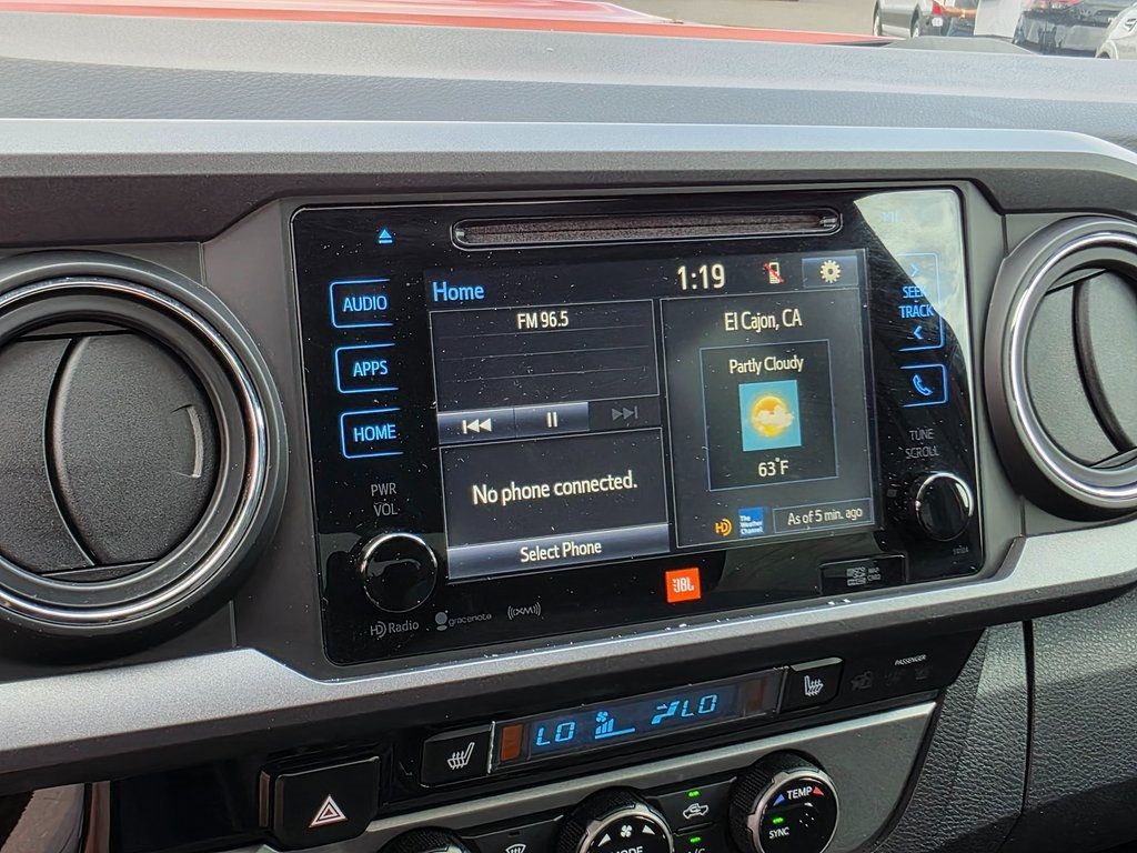 2017 Toyota Tacoma  - 22949033 - 27