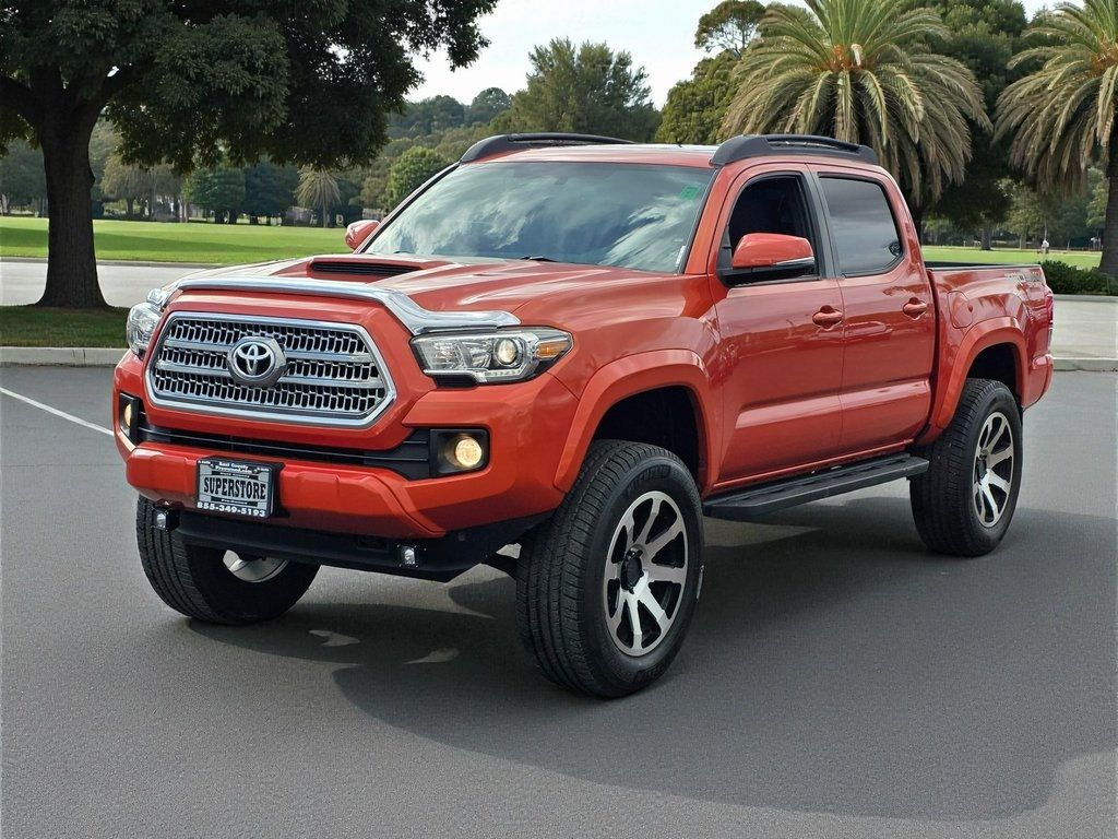 2017 Toyota Tacoma  - 22949033 - 2