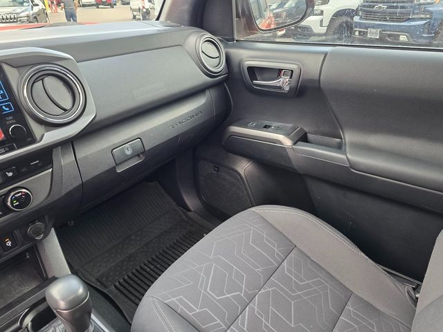 2017 Toyota Tacoma  - 22949033 - 34