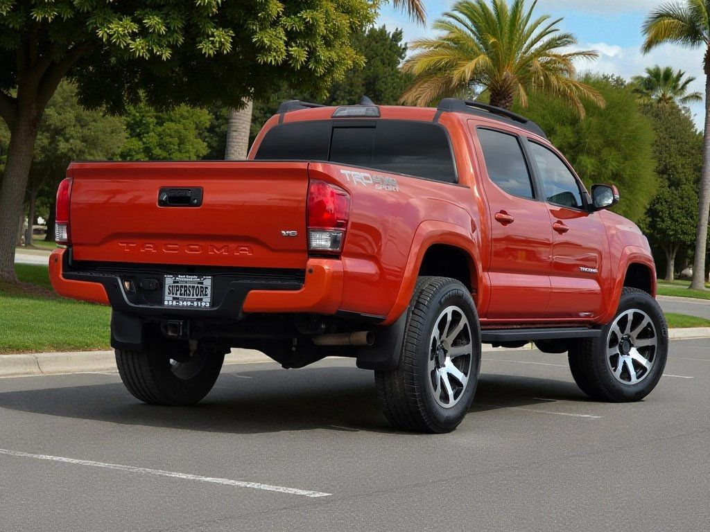 2017 Toyota Tacoma  - 22949033 - 5