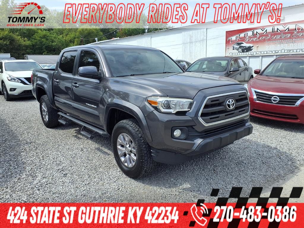 2017 Toyota Tacoma DOUBLE CAB - 22915940 - 0