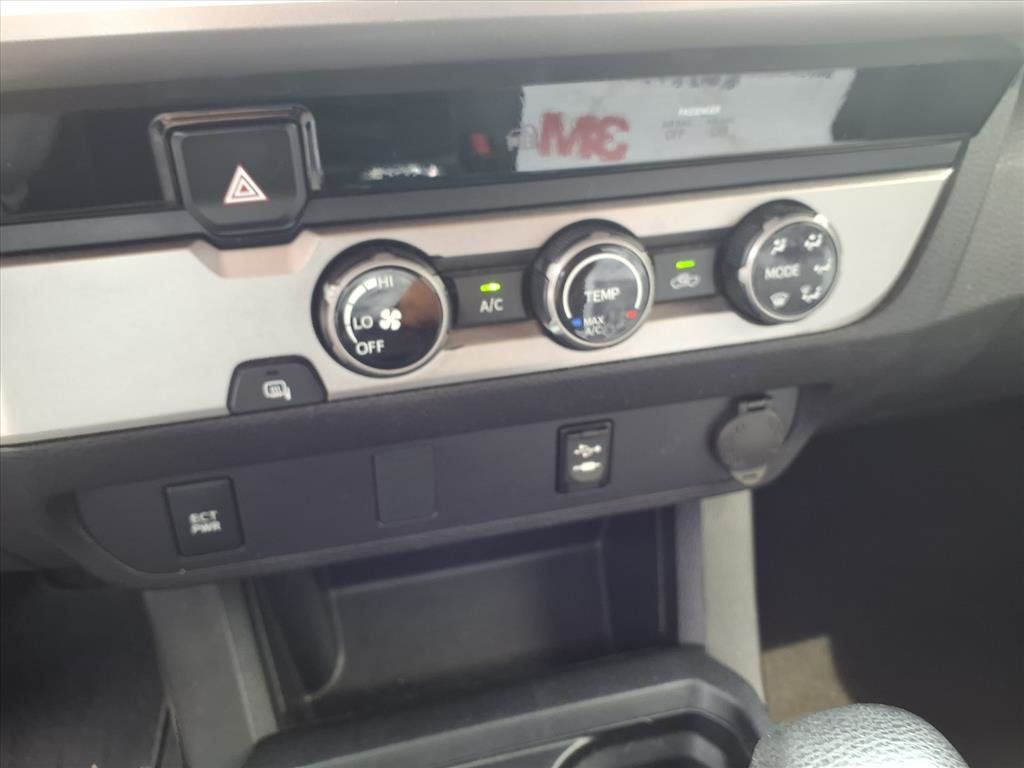 2017 Toyota Tacoma DOUBLE CAB - 22915940 - 12