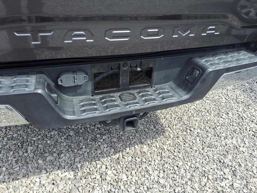 2017 Toyota Tacoma DOUBLE CAB - 22915940 - 19