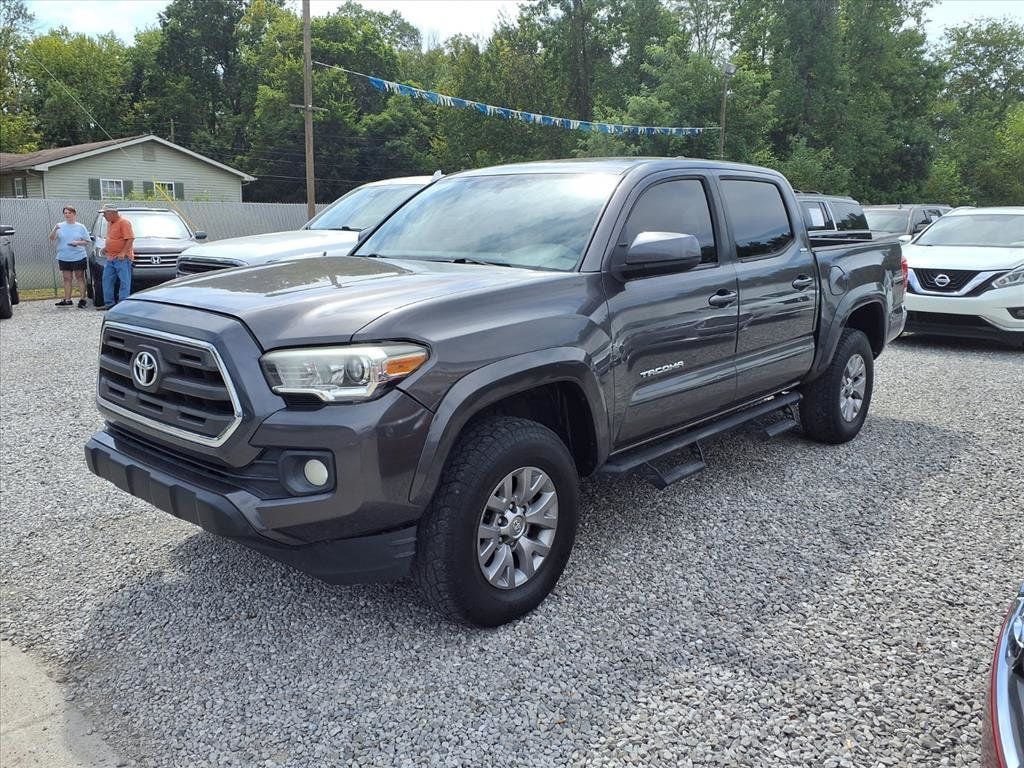 2017 Toyota Tacoma DOUBLE CAB - 22915940 - 3