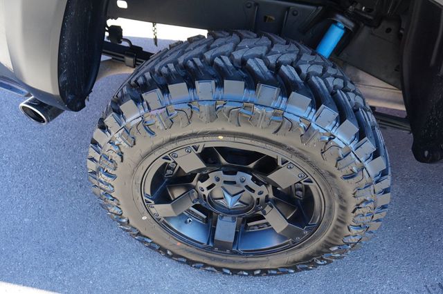 2017 Toyota Tacoma LIFTED, BRNAD NEW OFF ROAD TIRES, NAVIGATION, BACKUP CAMERA, - 22971852 - 13