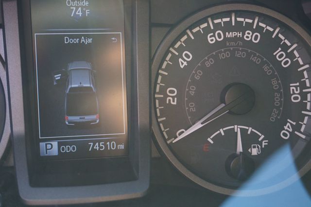 2017 Toyota Tacoma LIFTED, BRNAD NEW OFF ROAD TIRES, NAVIGATION, BACKUP CAMERA, - 22971852 - 15