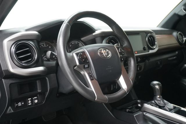 2017 Toyota Tacoma Limited Double Cab 5' Bed V6 4x4 Automatic - 23000289 - 9