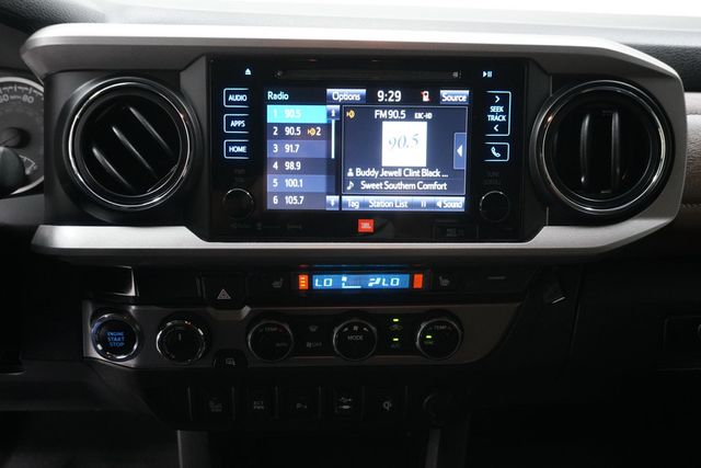 2017 Toyota Tacoma Limited Double Cab 5' Bed V6 4x4 Automatic - 23000289 - 18