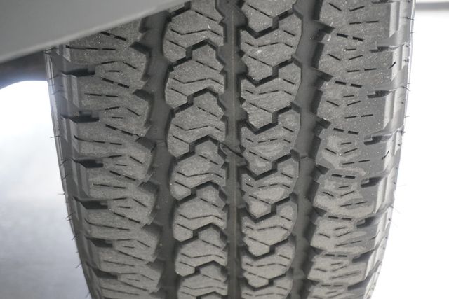 2017 Toyota Tacoma Limited Double Cab 5' Bed V6 4x4 Automatic - 23000289 - 28