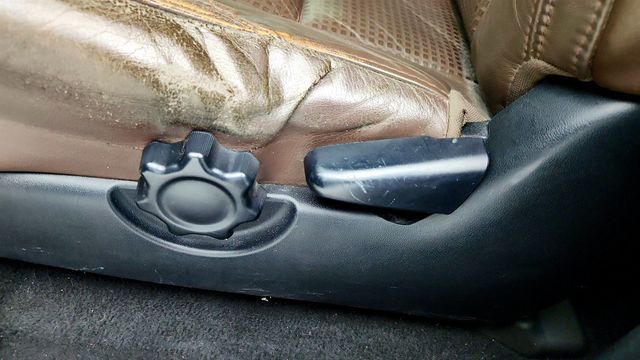 2017 Toyota Tacoma Limited Double Cab 5' Bed V6 4x4 Automatic w/ Towing Pkg - 22997090 - 11