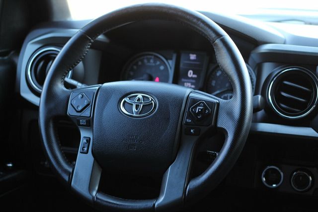 2017 Toyota Tacoma ON SALE...ONE OWNER TRD SPORT W/ PREMIUM/ TECH PKG, NAVI - 22875914 - 25