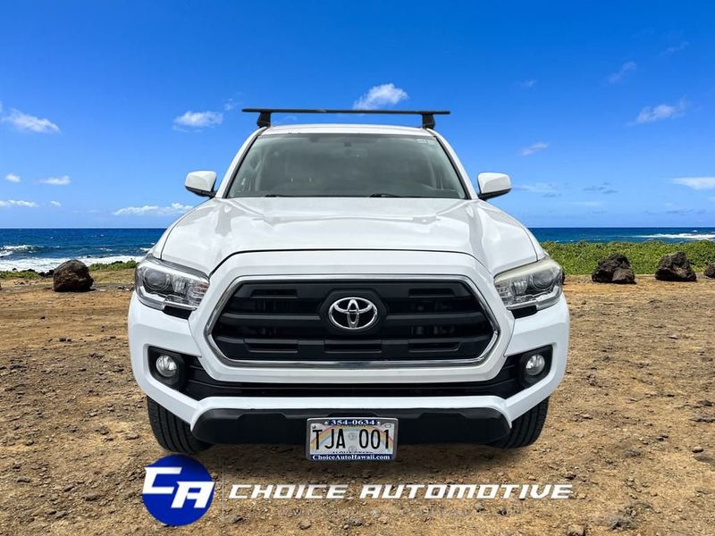 2017 Toyota Tacoma SR5 Double Cab V6 photo 7