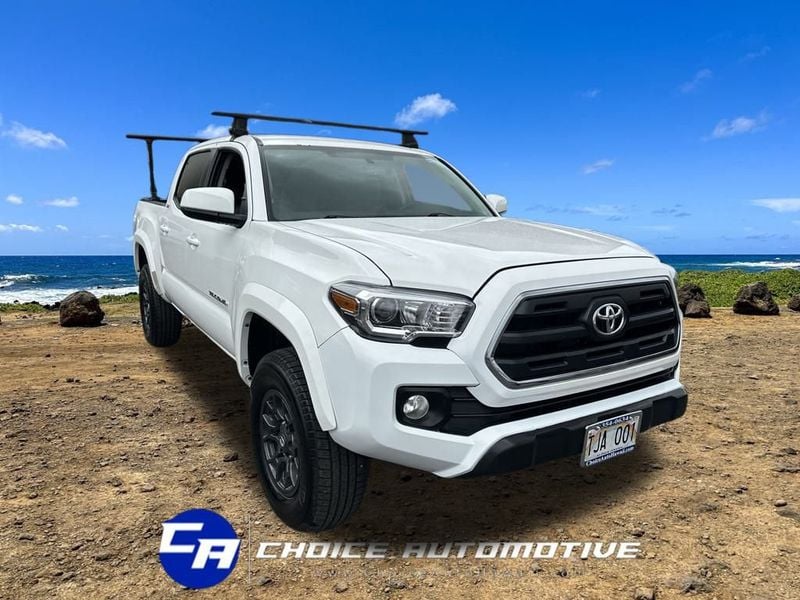 2017 Toyota Tacoma SR5 Double Cab V6 photo 6