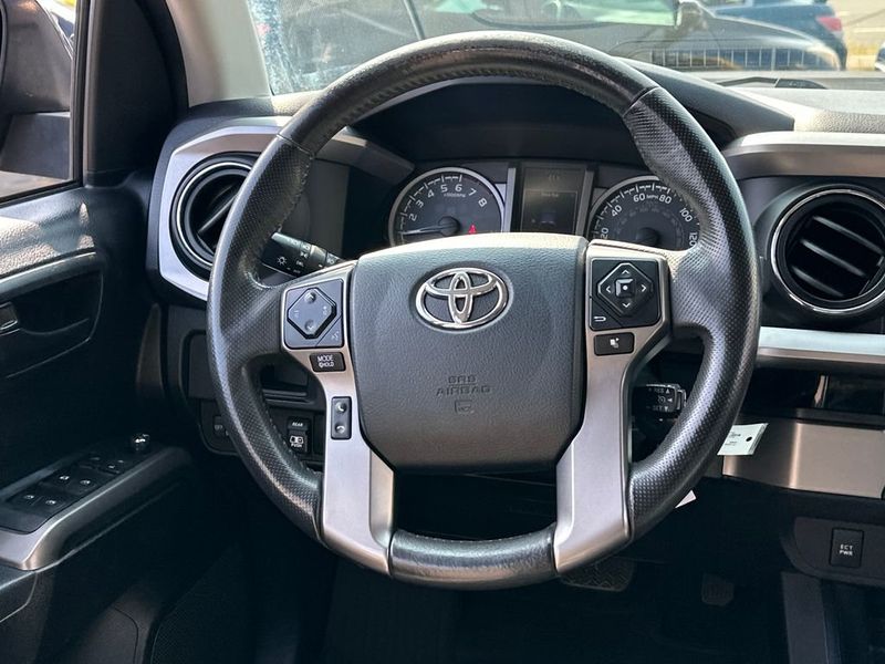 2017 Toyota Tacoma SR5 Double Cab 5' Bed V6 4x2 Automatic - 23043781 - 12