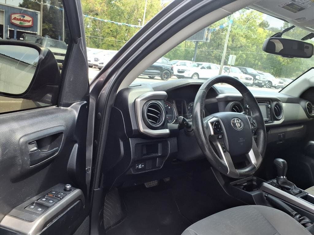 2017 Toyota Tacoma SR5 Double Cab 5' Bed V6 4x2 Automatic - 22915940 - 7