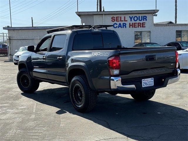 2017 Toyota Tacoma SR5 Double Cab 5' Bed V6 4x4 Automatic - 22570522 - 17