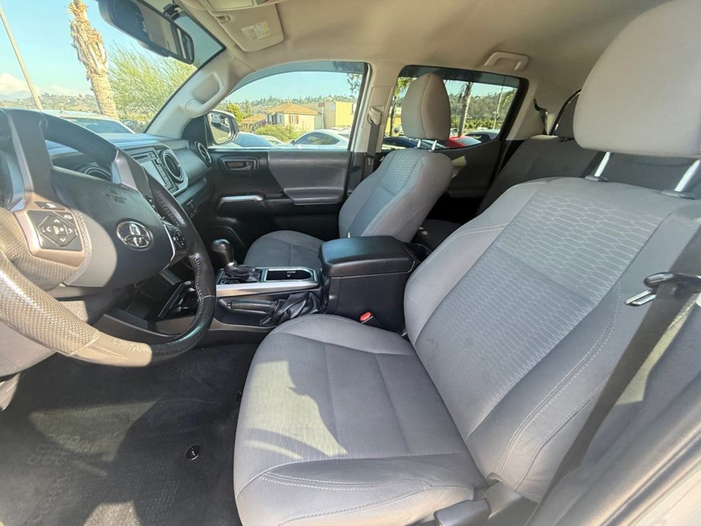 2017 Toyota Tacoma SR5 Double Cab 5' Bed V6 4x4 Automatic - 22907095 - 12