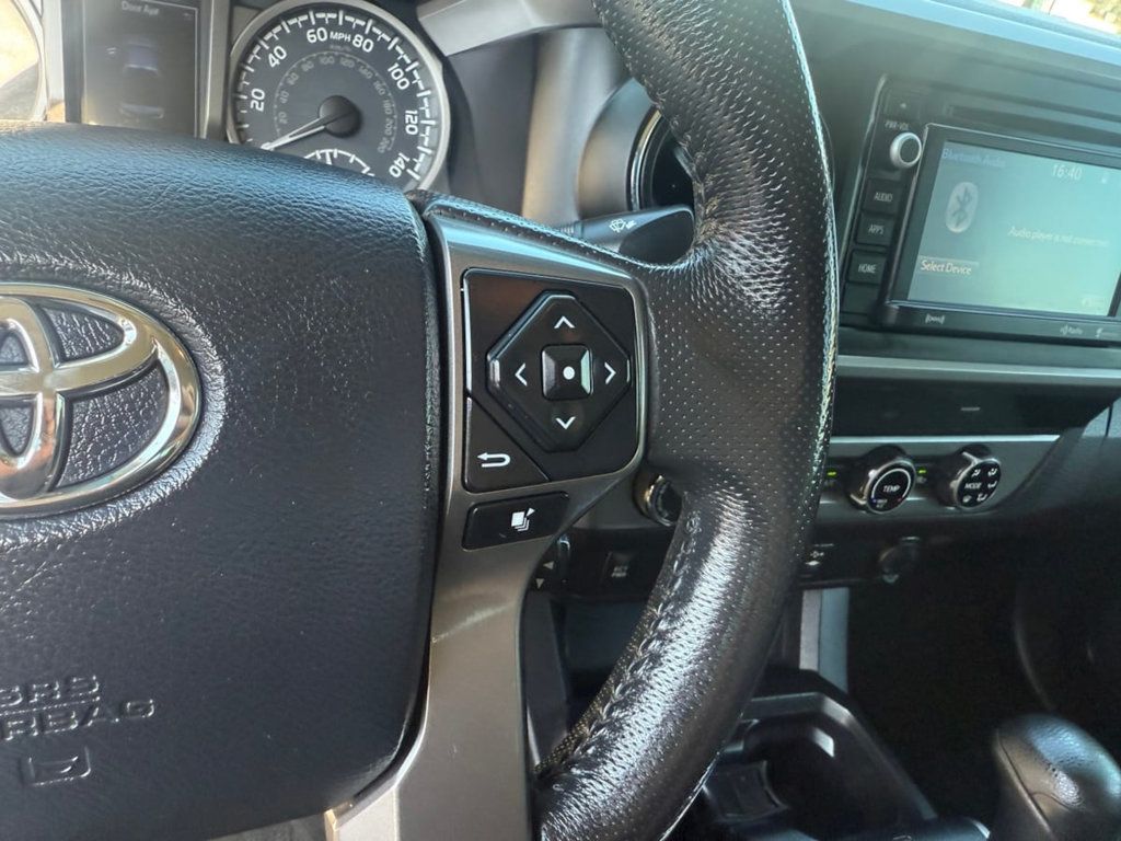 2017 Toyota Tacoma SR5 Double Cab 5' Bed V6 4x4 Automatic - 22907095 - 22