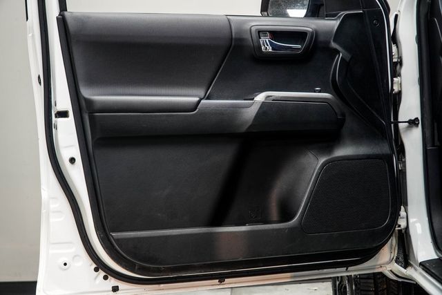 2017 Toyota Tacoma SR5 Double Cab 6' Bed V6 4x4 Automatic - 22935269 - 35